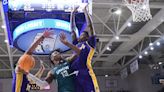 UNCW basketball: What to know as Seahawks host nationally ranked Charleston in CAA showdown