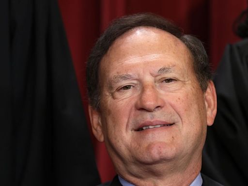 Alito warns of threats to freedom of speech and religion