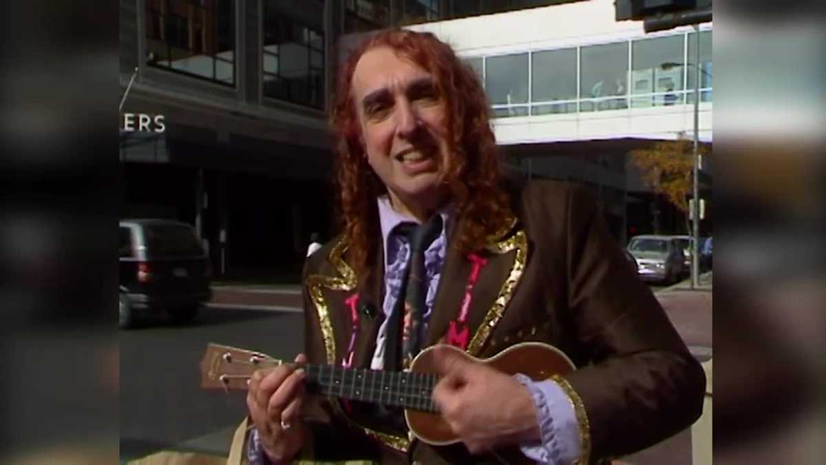 KCCI archives: Musician Tiny Tim once called Des Moines home