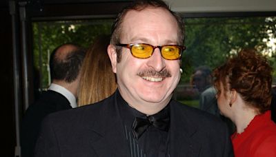 Steve Wright’s cause of death revealed as ruptured stomach ulcer