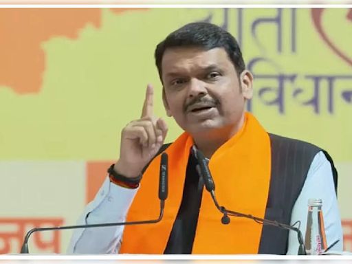 Devendra Fadnavis coerced me to frame MVA netas: Anil Deshmukh | India News - Times of India