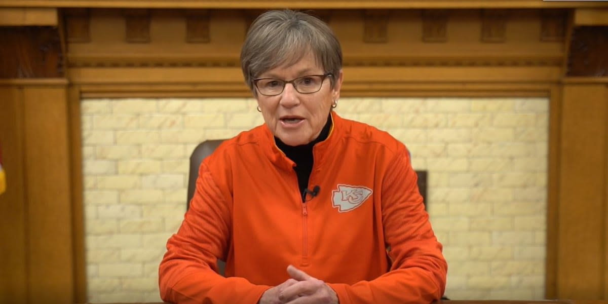 Kansas Governor Laura Kelly signs tax cut, STAR Bonds package