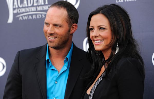 Sara Evans, Jay Barker set up by counselor who worked on their previous marriages