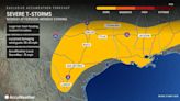 Severe storms to rumble across the Central states through early week