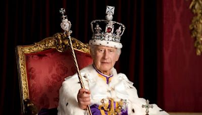 Carlos de Inglaterra celebra el aniversario de su coronación con una decisión histórica