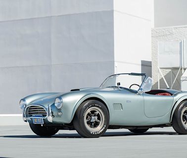 This Gorgeous, Never-Restored 1964 Shelby Cobra Is Heading to Auction