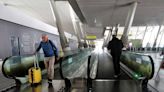 Tráfico aéreo: Aeropuerto de Santiago cierra el primer semestre con las mejores cifras de su historia - La Tercera