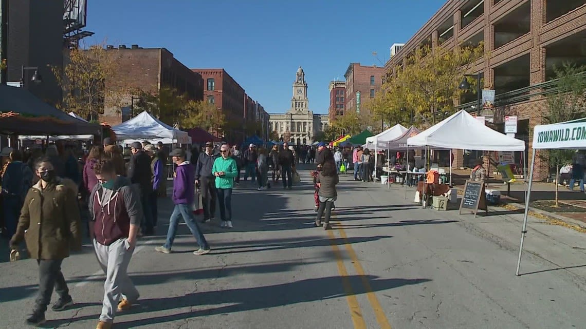 Des Moines Downtown Farmers' Market opens May 4: Here's everything you need to know