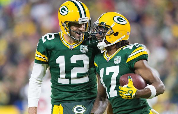 Aaron Rodgers after Davante Adams says QB is recruiting him to Jets: 'I can't wait to play with him again'