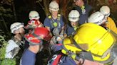 Firefighters use ropes and chainsaw to rescue man from SW Portland cliff