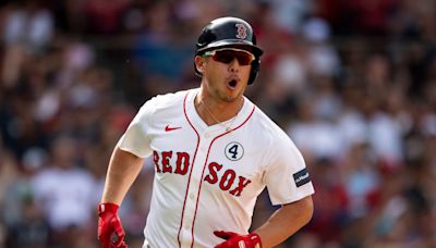 Why Red Sox’ Alex Cora has Rob Refsnyder leading off, Jarren Duran second