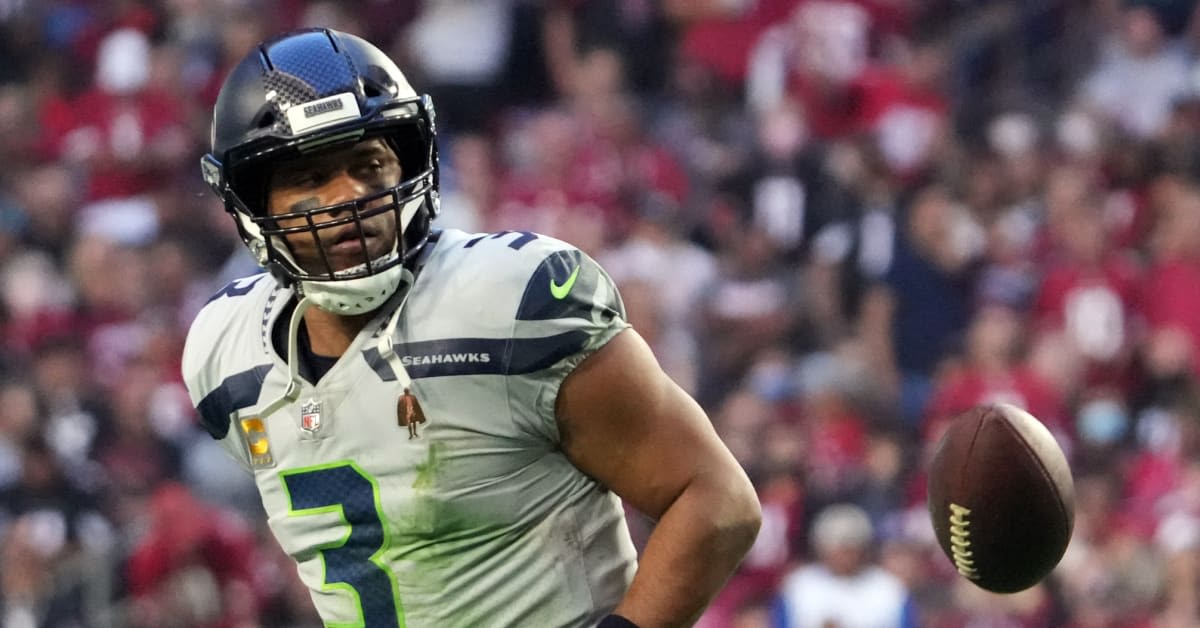 Russell Wilson Receives Special Gift From Seahawks