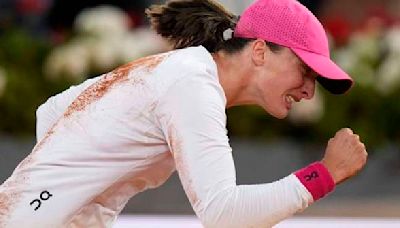 Swiatek saves 3 match points to beat Sabalenka in Madrid Open final