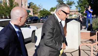 Jury is seated in Alec Baldwin's involuntary manslaughter trial in New Mexico