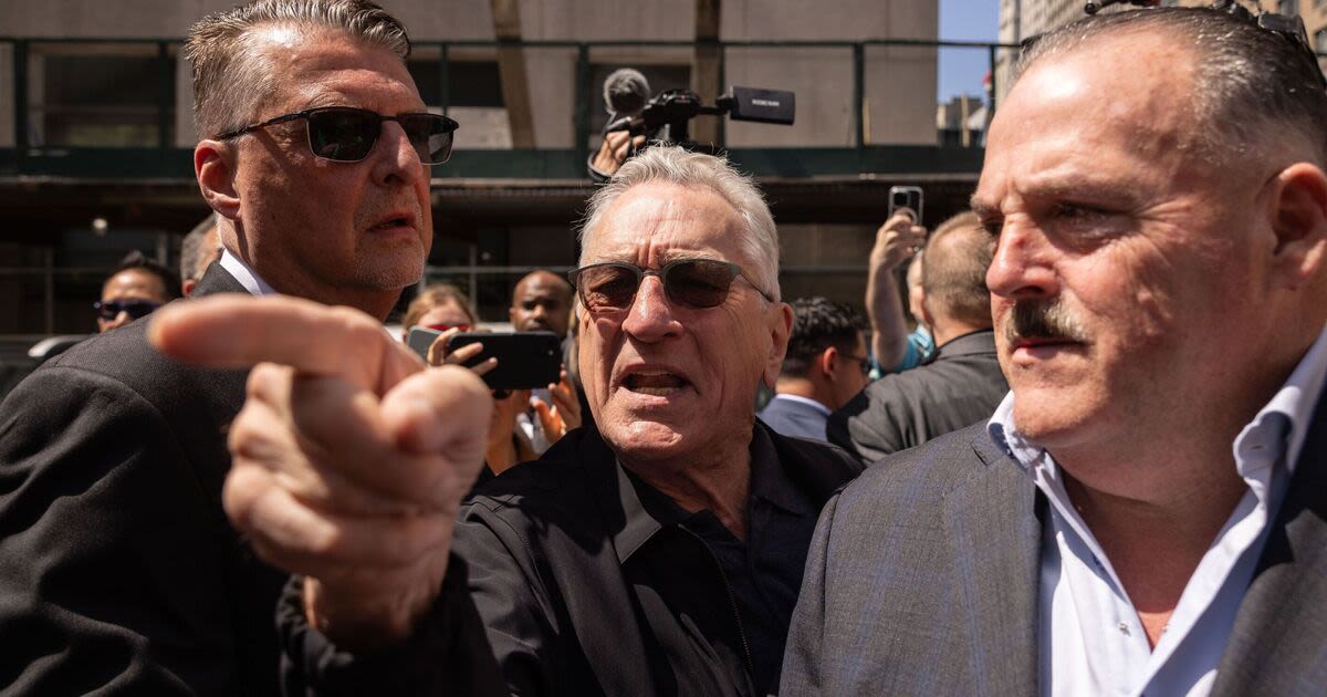 Robert De Niro slams 'clown' Trump and swears at supporters in heated clalsh