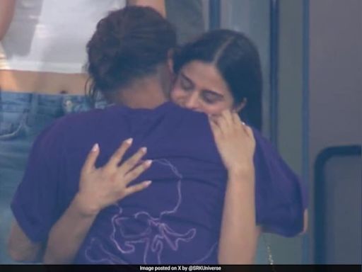 "I'm So Happy": Teary-Eyed Suhana Khan Hugs Dad Shah Rukh As KKR Lift IPL 2024 Title. Watch | Cricket News