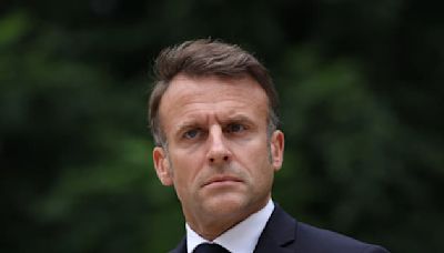 "Il m'en a parlé deux mois plus tôt" : le père d'Emmanuel Macron assure que la dissolution "n'est pas venue des européennes"
