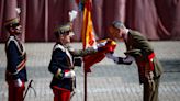 Felipe VI vuelve a jurar bandera en Zaragoza 40 años después con la princesa Leonor de testigo