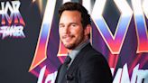 Chris Pratt, Anna Faris' Son Jack Steals the Spotlight From Dad's Shirtless Selfie With Sweet Post-It Note