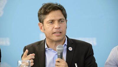 Axel Kicillof no se rinde en la pelea por la planta de GNL: convoca a la oposición y pide una reunión con YPF