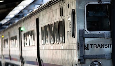 NJ Transit train service resumes after suspensions into NYC Penn Station