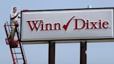 Aldi to buy 400 Winn-Dixie, Harveys Supermarkets