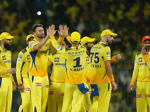 PBKS vs CSK Today's IPL Match Live Score: Unchanged Punjab Kings Opt to Bowl, Santner in for Chennai Super Kings - News18