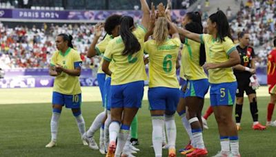 Jogos Olímpicos: EUA e Alemanha vencem, e Brasil avança no futebol feminino