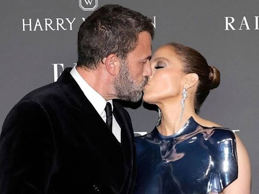 ¿Indirecta para Marc Anthony? Jennifer Lopez llena de elogios a Ben Affleck en el Día del Padre