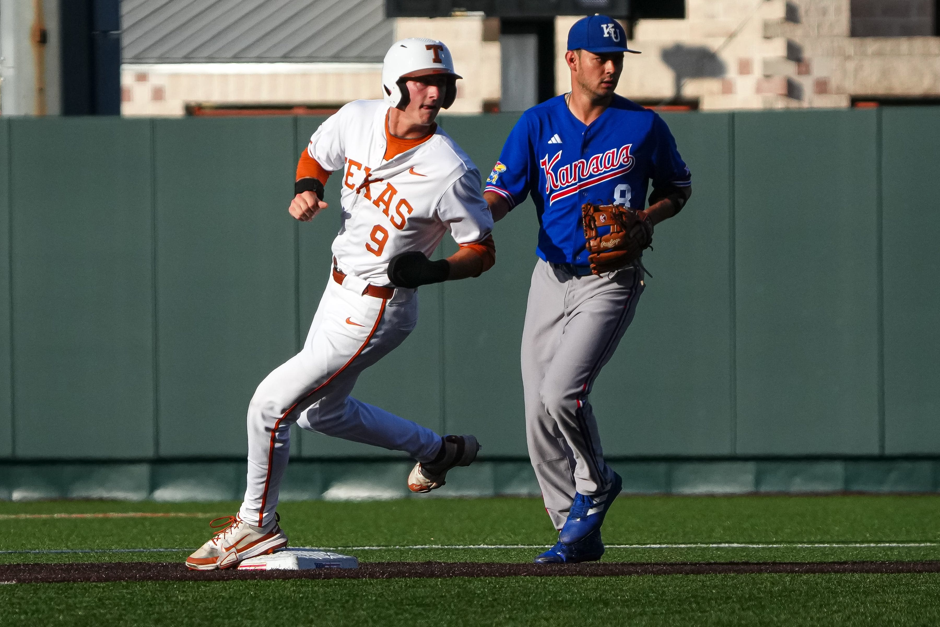 After softball thriller, Longhorns, Aggies are on baseball collision course | Golden