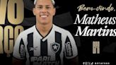 Botafogo anuncia a contratação de Matheus Martins