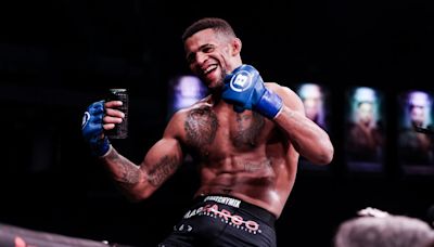 Patchy Mix, lapping Bellator bantamweights, aspires to challenges PFL featherweights