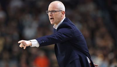 Lakers preparan una oferta masiva a Dan Hurley de UConn, según fuentes