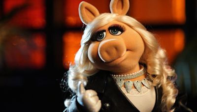 Miss Piggy Doesn’t Think Frank Oz Deserves to Be a Disney Legend