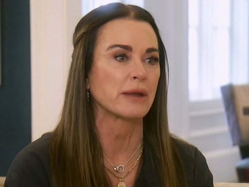 Kathy Hilton 'calmed down' Kyle Richards over Mauricio Umansky kiss