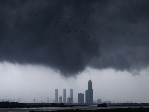 Mumbai Rains LIVE: Heavy downpour disrupts city, traffic and local trains affected