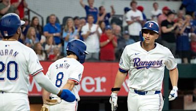 Seager hits 8th homer in 8 games, Rangers sweep World Series rematch with 6-1 win over Diamondbacks