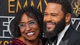 Anthony Anderson's Mom Heckled Emmy Winners Offstage — And It Got Mixed Reviews