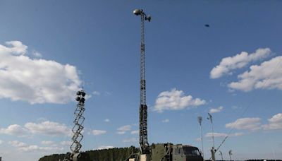 The Russian Army’s Best Long-Range Radio Vehicles Bounce Signals Off The Troposphere. Somehow, Ukrainian Commandos...