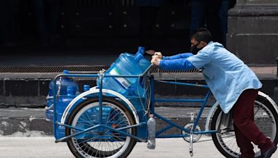 Cuáles son las mejores marcas de agua embotellada, según la Profeco