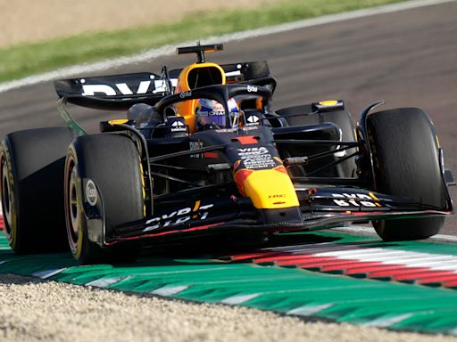 Max Verstappen angrily reacts to being obstructed by Lewis Hamilton at Imola