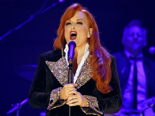 Who is singing the national anthem at the 2024 Kentucky Derby? What to know about Wynonna Judd | Sporting News