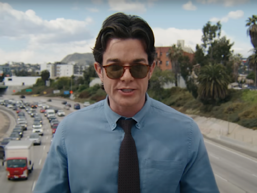 ‘Everybody’s in LA’ live on Netflix: How to watch the new John Mulaney series tonight