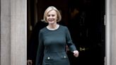 Liz Truss, asediada por el "fuego amigo" de los conservadores