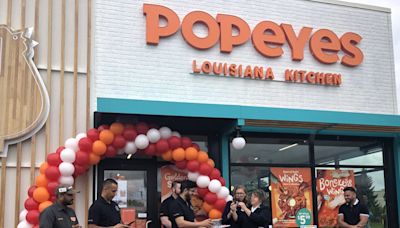 Popular chicken restaurant chain opens in Canandaigua