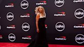 Serena Williams hosts ESPYS celebrating women's sports milestones