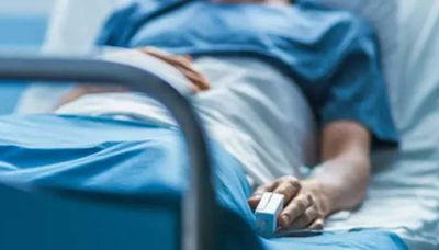 Woman, who fell unconscious after being given "wrong" injection dies; family alleges negligence - ET HealthWorld