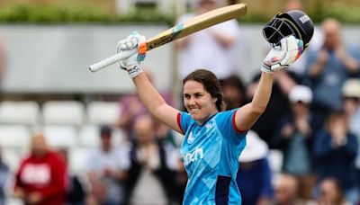 Sparkling Sciver-Brunt ton helps England beat Pakistan