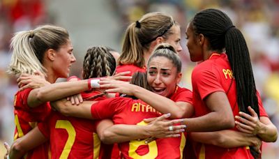 USA, World Cup holders Spain win women's Olympic football openers