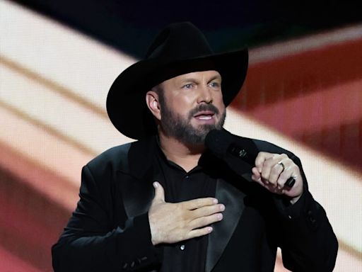 Garth Brooks Accuser Slams Singer for Revealing Her Identity